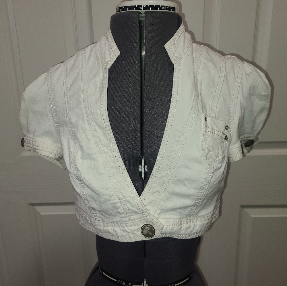 Guess crop jean jacket white medium